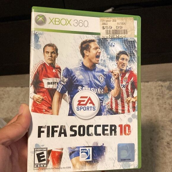 EA Sports Fifa Soccer 10 Xbox 360 - Picture 1 of 5
